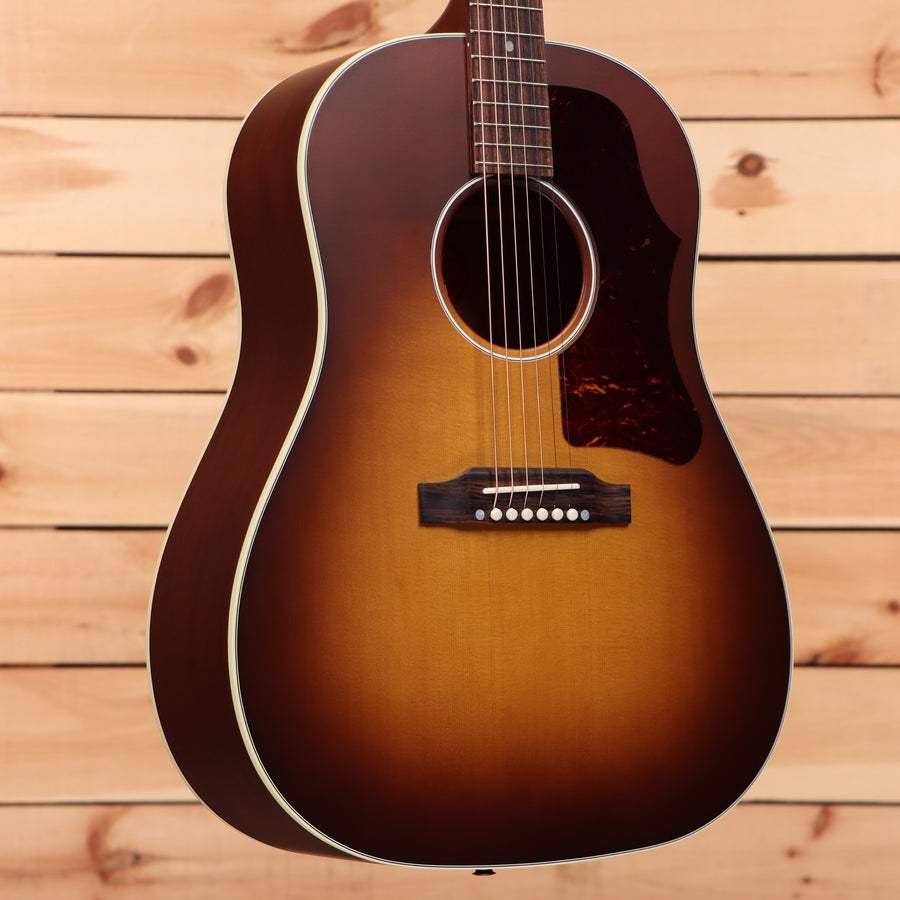 Gibson J45 50s Faded acoustic guitar Faded Sunburst dreadnought with rosewood fretboard