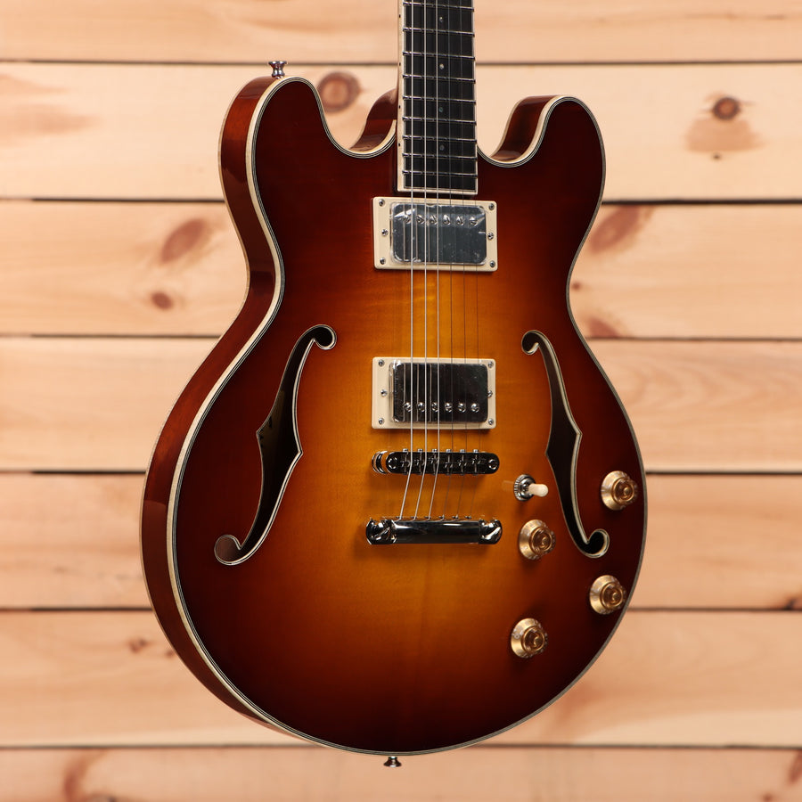 Eastman T184MX semi-hollow body electric guitar Goldburst with dual humbuckers and f-holes