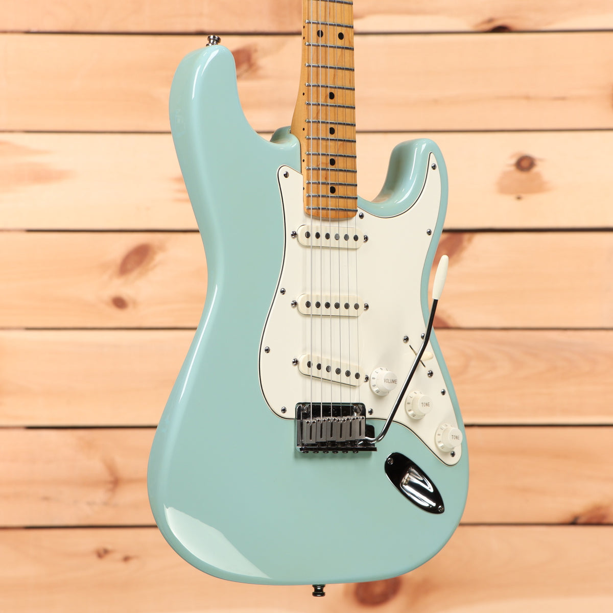Fender American Standard Stratocaster - Sonic Blue – Righteous 