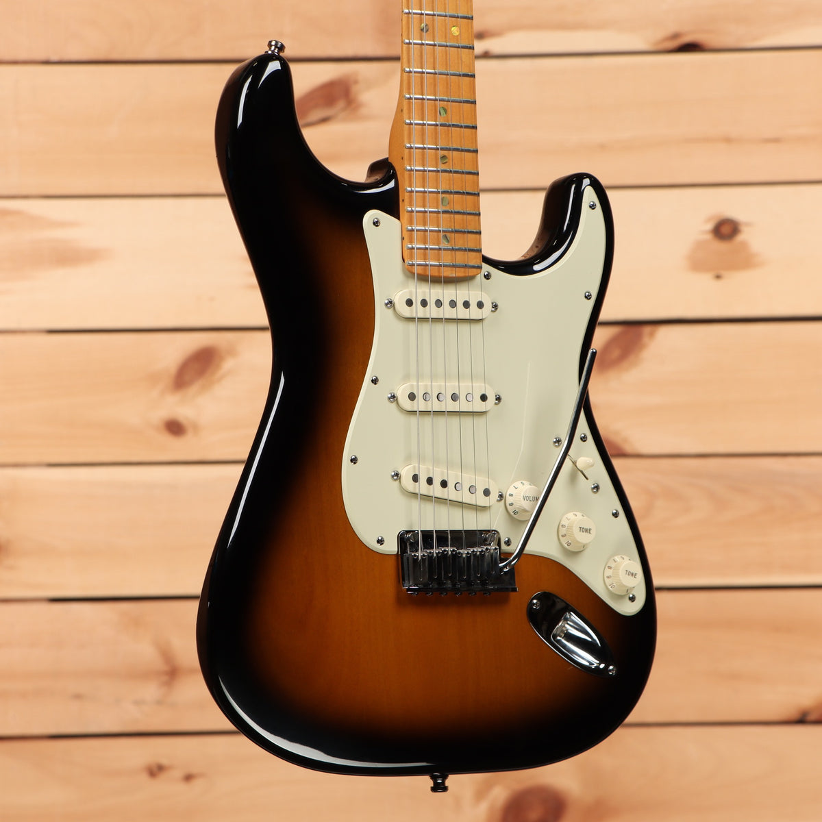 【10856】Fender USA Stratocaster 50th 10856 Fender Usa Stratocaster 50Th No.MG1665 | eBay