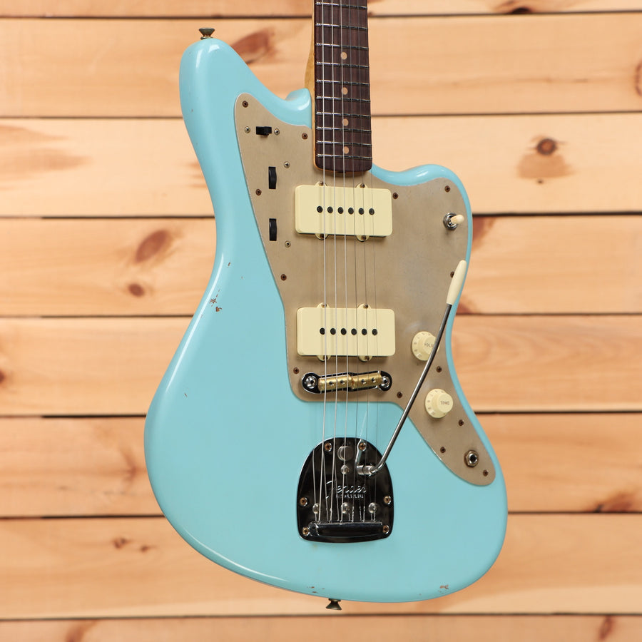 Fender Custom Shop Limited 1959 250K Jazzmaster Journeyman electric guitar Daphne Blue aged finish with dual single-coil pickups