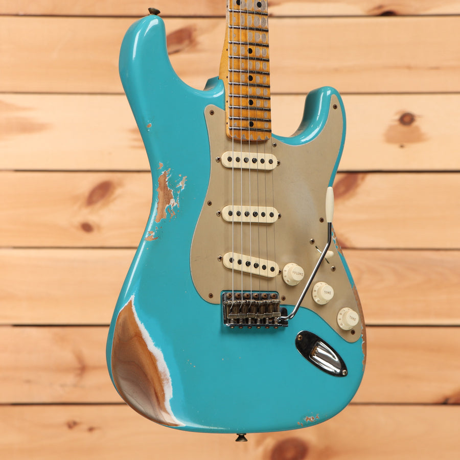 Fender Custom Shop 1958 Stratocaster heavy relic electric guitar super faded aged Taos Turquoise with single-coil pickups