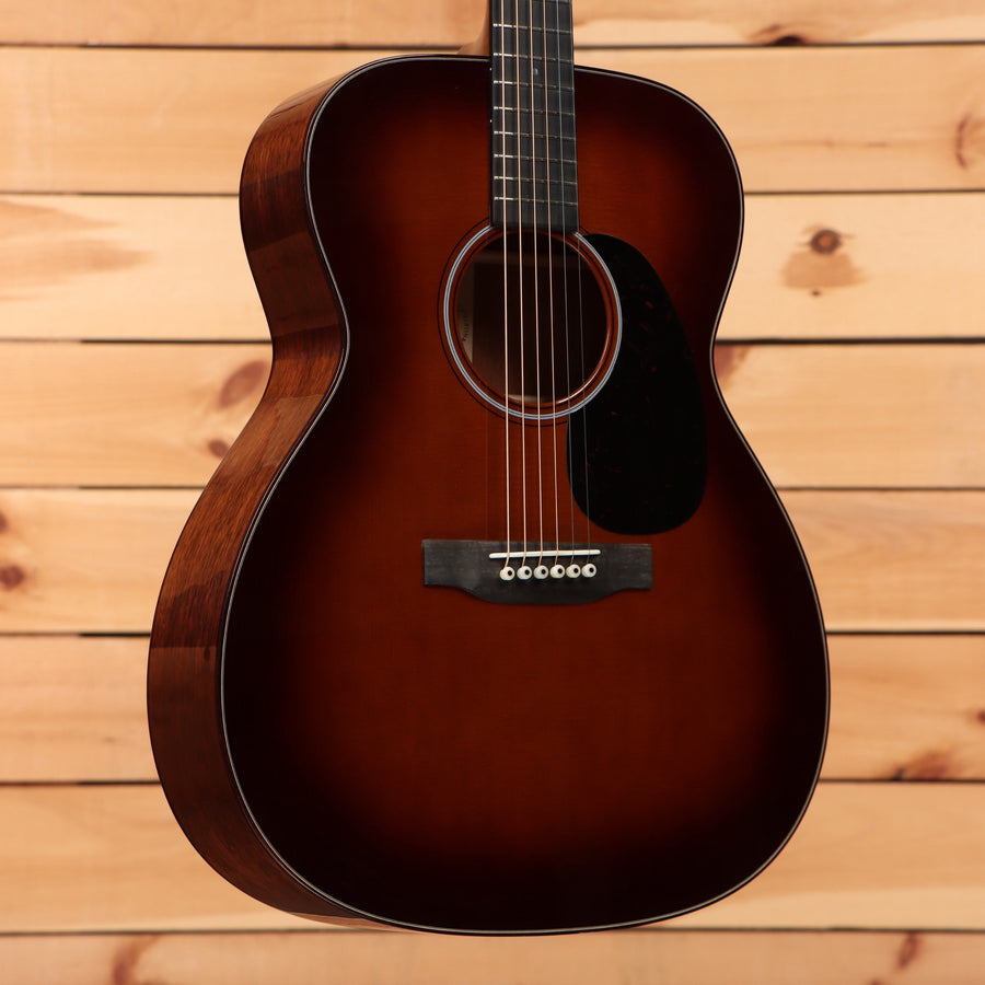 Martin Custom Shop NAMM 2026 Custom #7 1933 Ambertone 000 acoustic guitar with sunburst top and ebony bridge