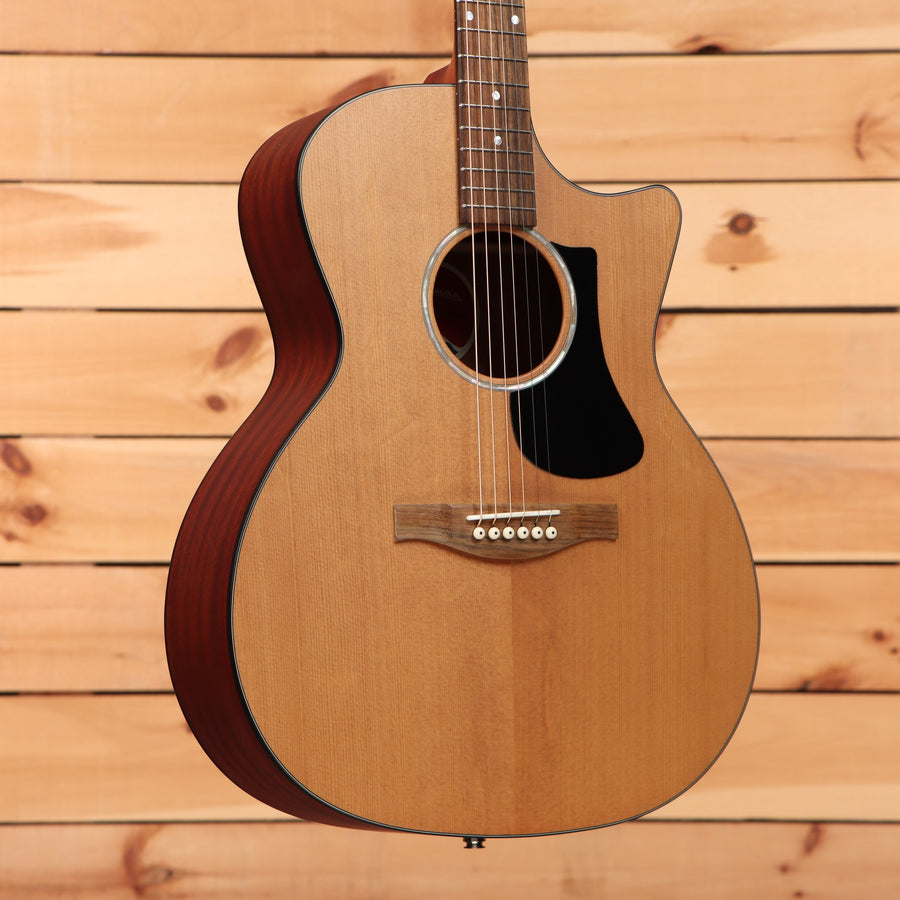 Eastman PCH1-GACE Grand Auditorium acoustic-electric guitar Natural finish with venetian cutaway and cedar top