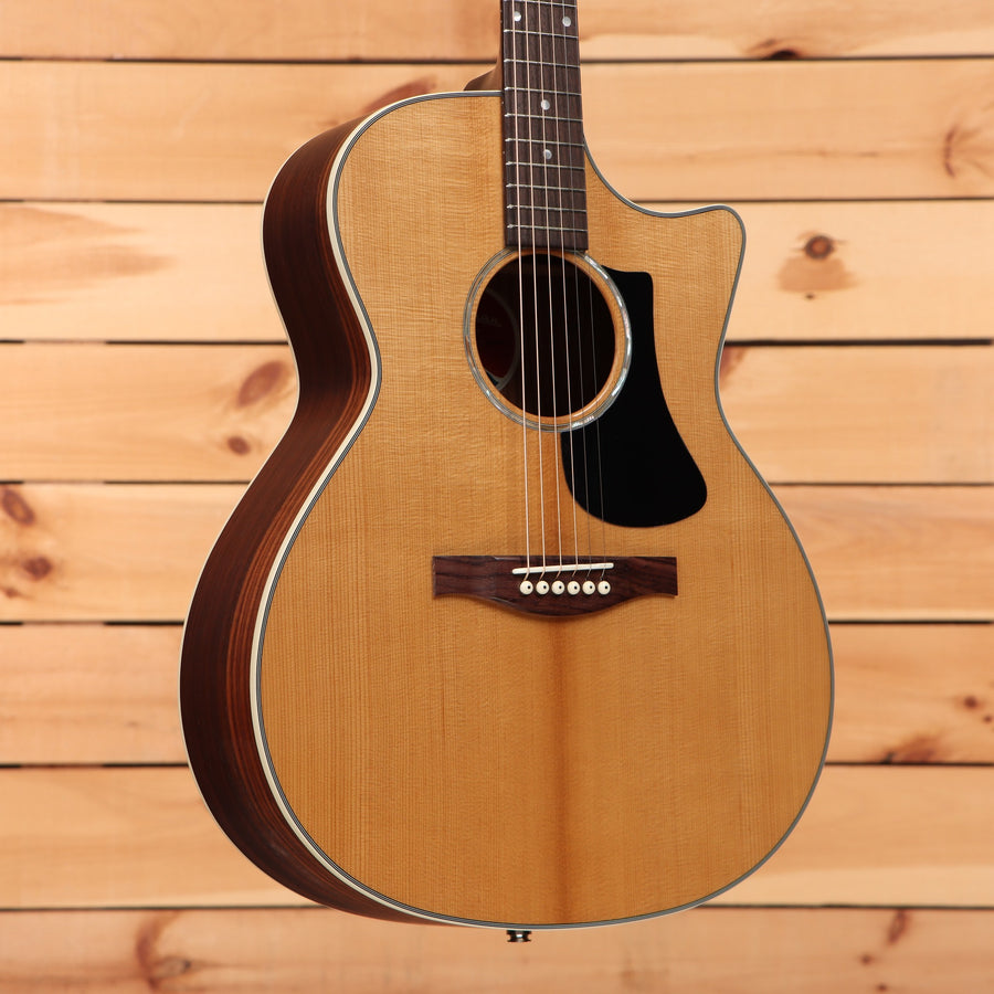 Eastman PCH2-GACE Grand Auditorium acoustic-electric guitar Natural finish with cutaway and spruce top binding