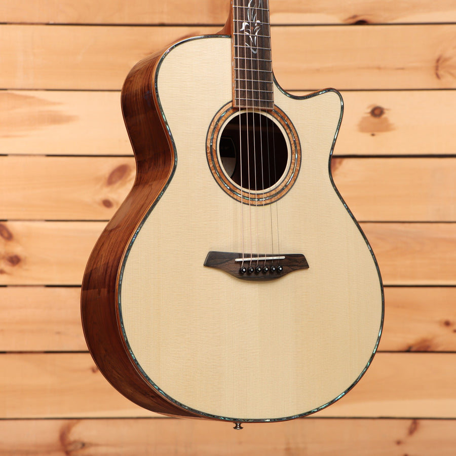 Furch LTD Backstage Red Gc-LX a C12 acoustic-electric guitar Natural with cutaway and abalone binding