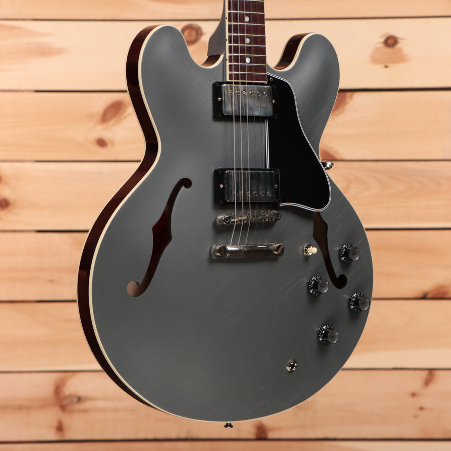 Gibson PSL-1961 ES-335 semi-hollow electric guitar Aged Silver Poly with f-holes and dual humbuckers