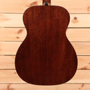 Martin 00-18 concert acoustic guitar natural finish with mahogany back and sides