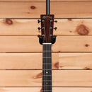 Martin 018 dreadnought acoustic guitar natural finish with rosewood fretboard