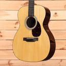 Martin OM-21 concert acoustic guitar natural finish with tortoiseshell pickguard