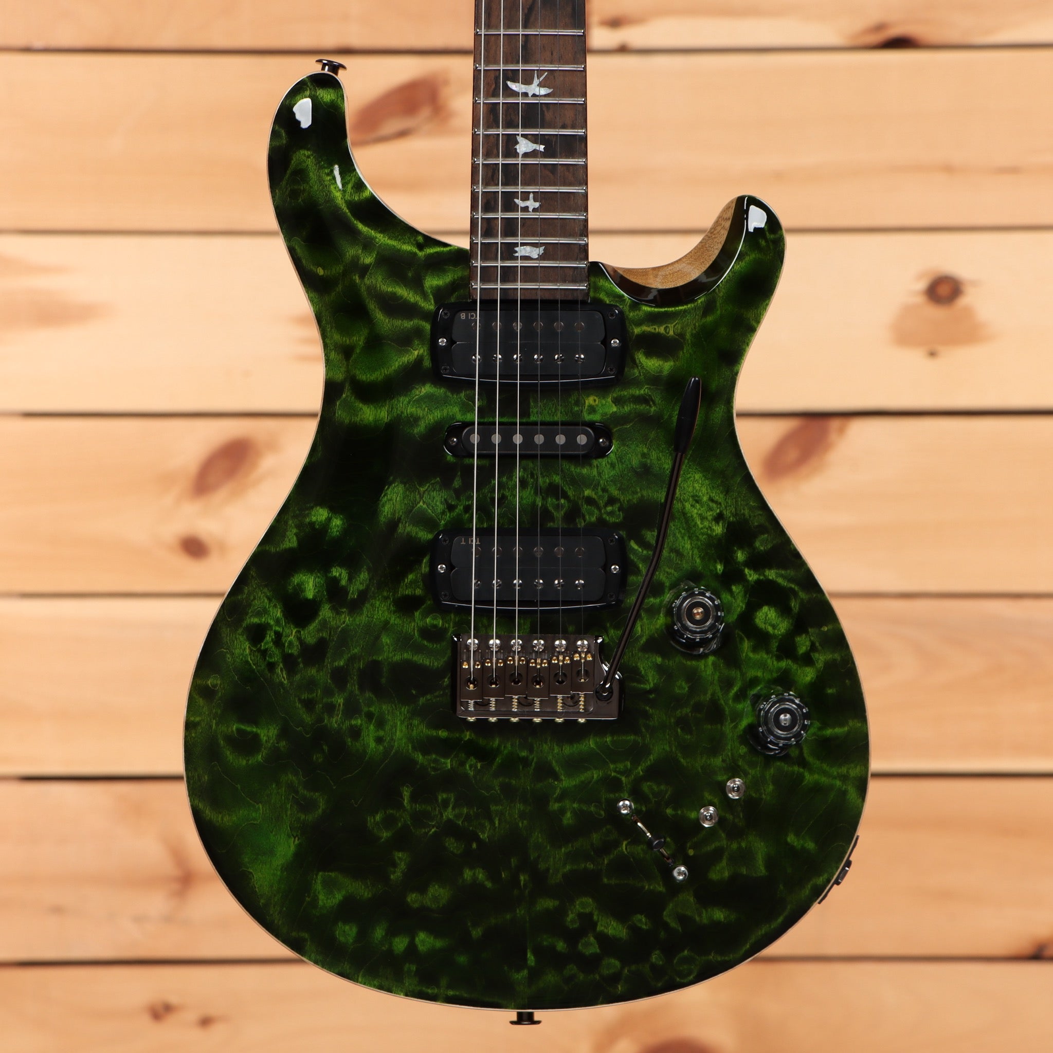 Paul Reed Smith Modern Eagle V Wood Library electric guitar Jade Quilt with quilted maple top and humbucker pickups
