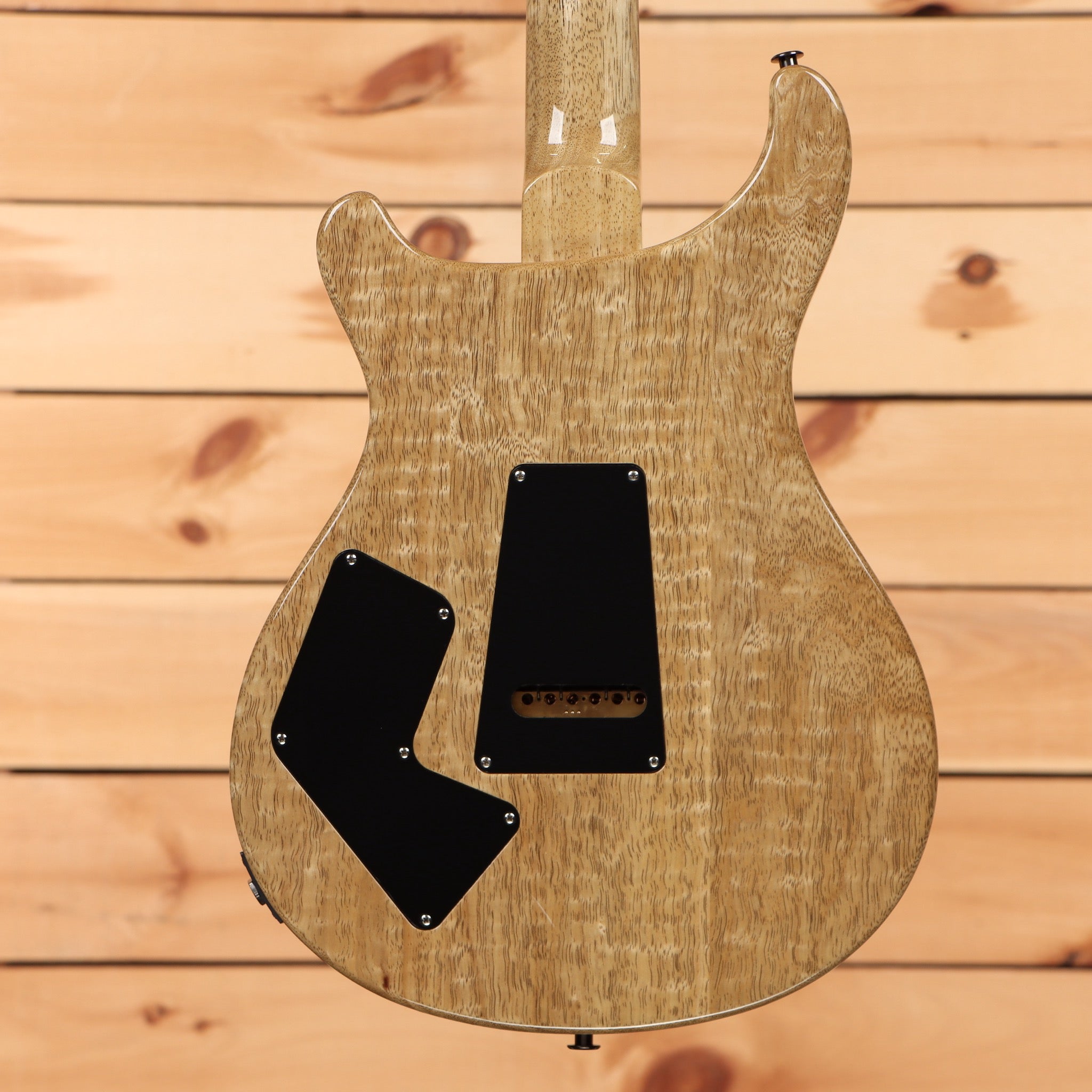 Paul Reed Smith Modern Eagle V Wood Library electric guitar Charcoal Quilt with dual humbucker pickups