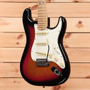 Fender Steve Lacy People Pleaser Stratocaster electric guitar Chaos Burst with single-coil pickups