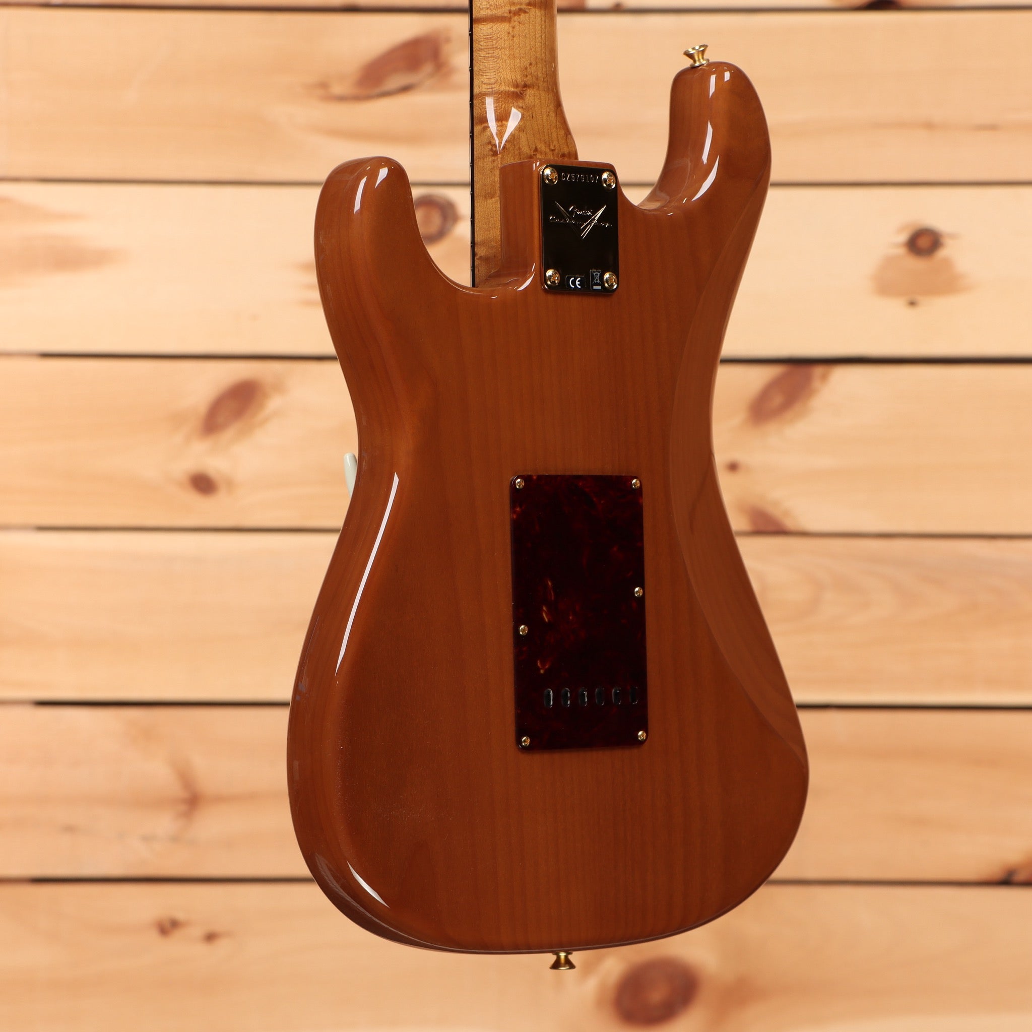Fender Custom Shop Artisan Maple Burl Stratocaster electric guitar aged natural finish with tortoiseshell pickguard