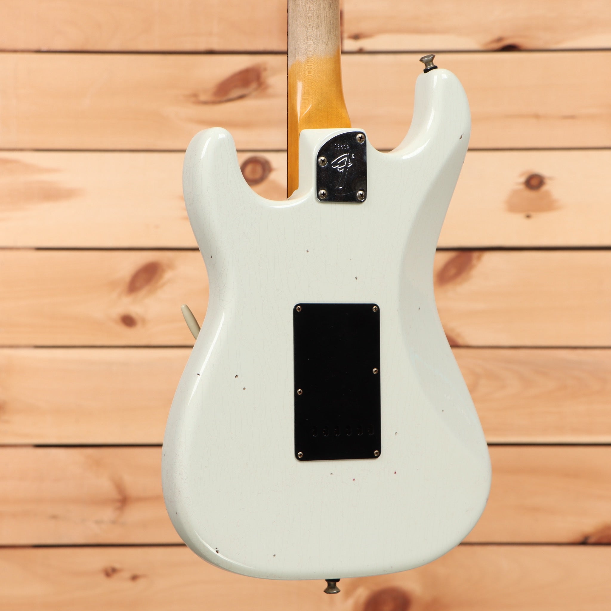 Fender Custom Shop Postmodern Stratocaster Journeyman Relic electric guitar Olympic White with black pickguard
