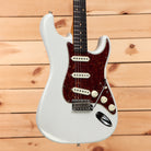 Fender Custom Shop Limited Roasted Pine Stratocaster Deluxe electric guitar White Blonde with dark tortoiseshell pickguard and single-coil pickups
