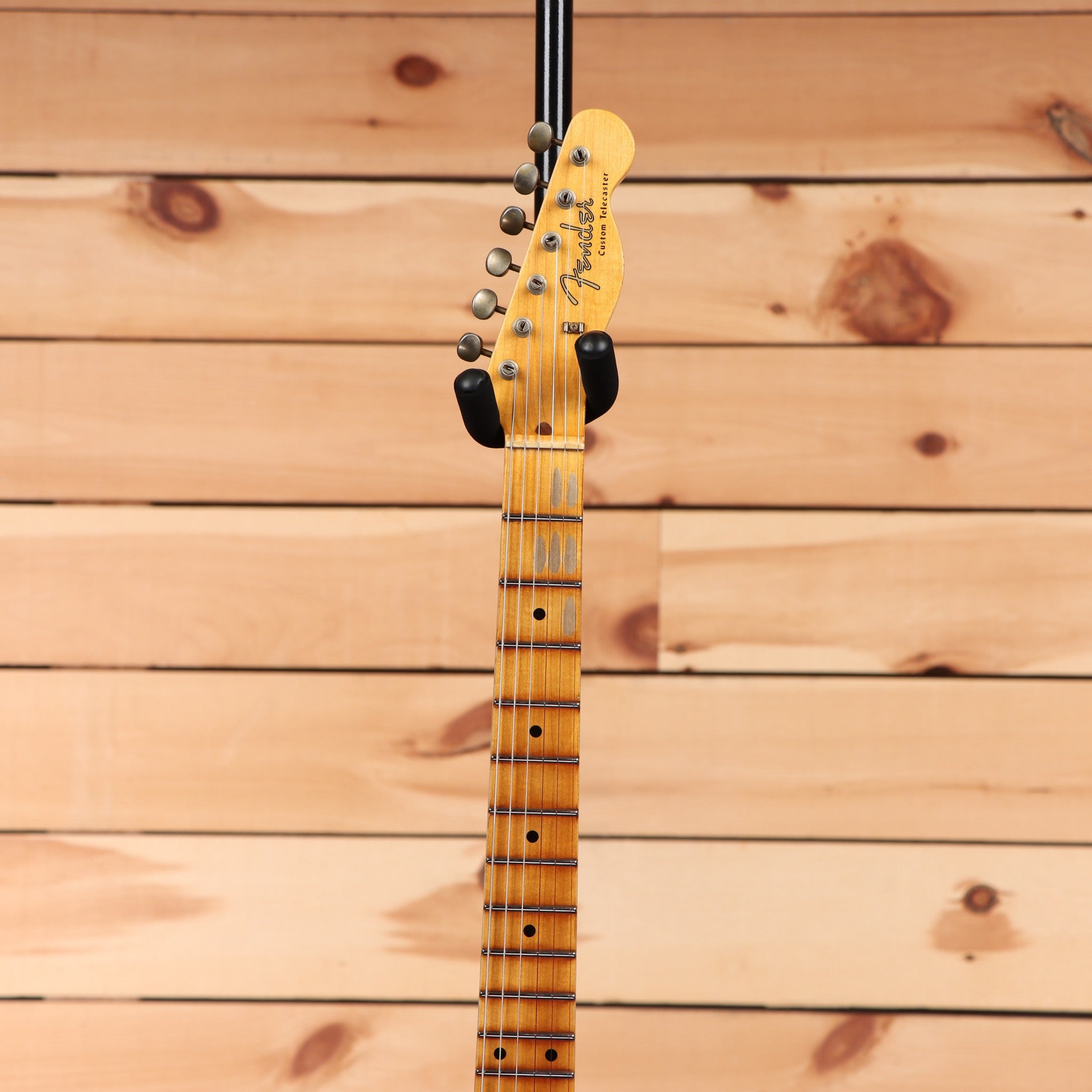 Fender Custom Shop Limited Twisted Telecaster Custom Journeyman Relic electric guitar 2-Color Sunburst with maple neck