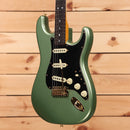 Fender Custom Shop Limited 1965 Dual Mag Stratocaster Journeyman Relic electric guitar Aged Sage Green Metallic with single-coil pickups