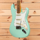 Fender Custom Shop Postmodern Stratocaster Journeyman Relic electric guitar Aged Surf Green with single-coil pickups