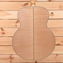 Eastman AC630-BD natural acoustic guitar with solid wood back and sides construction