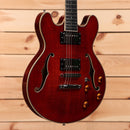 Eastman T184MX Classic semi-hollow electric guitar with amber knobs and f-holes