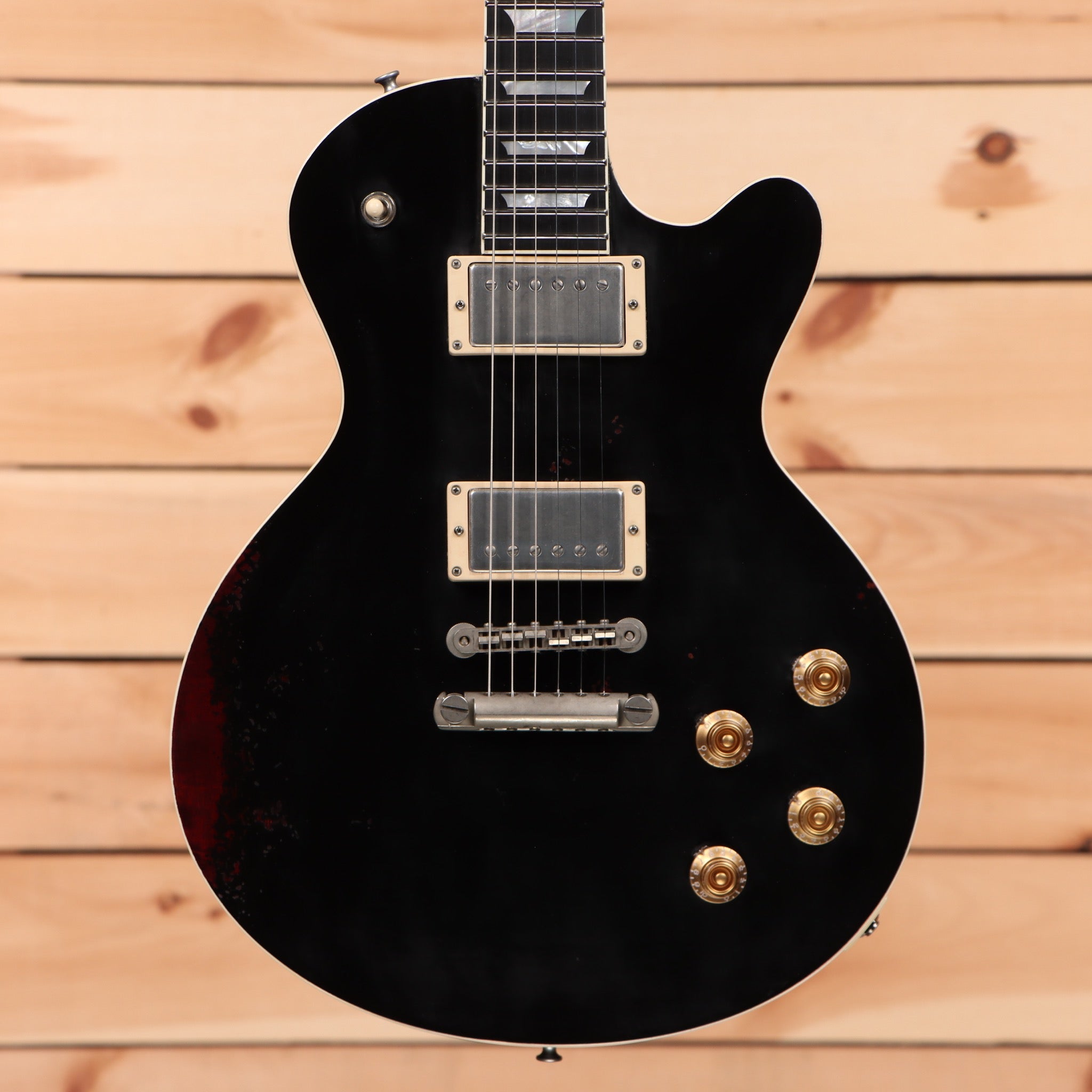 Eastman SB59-V semi-hollow electric guitar black with dual humbucker pickups and gold hardware
