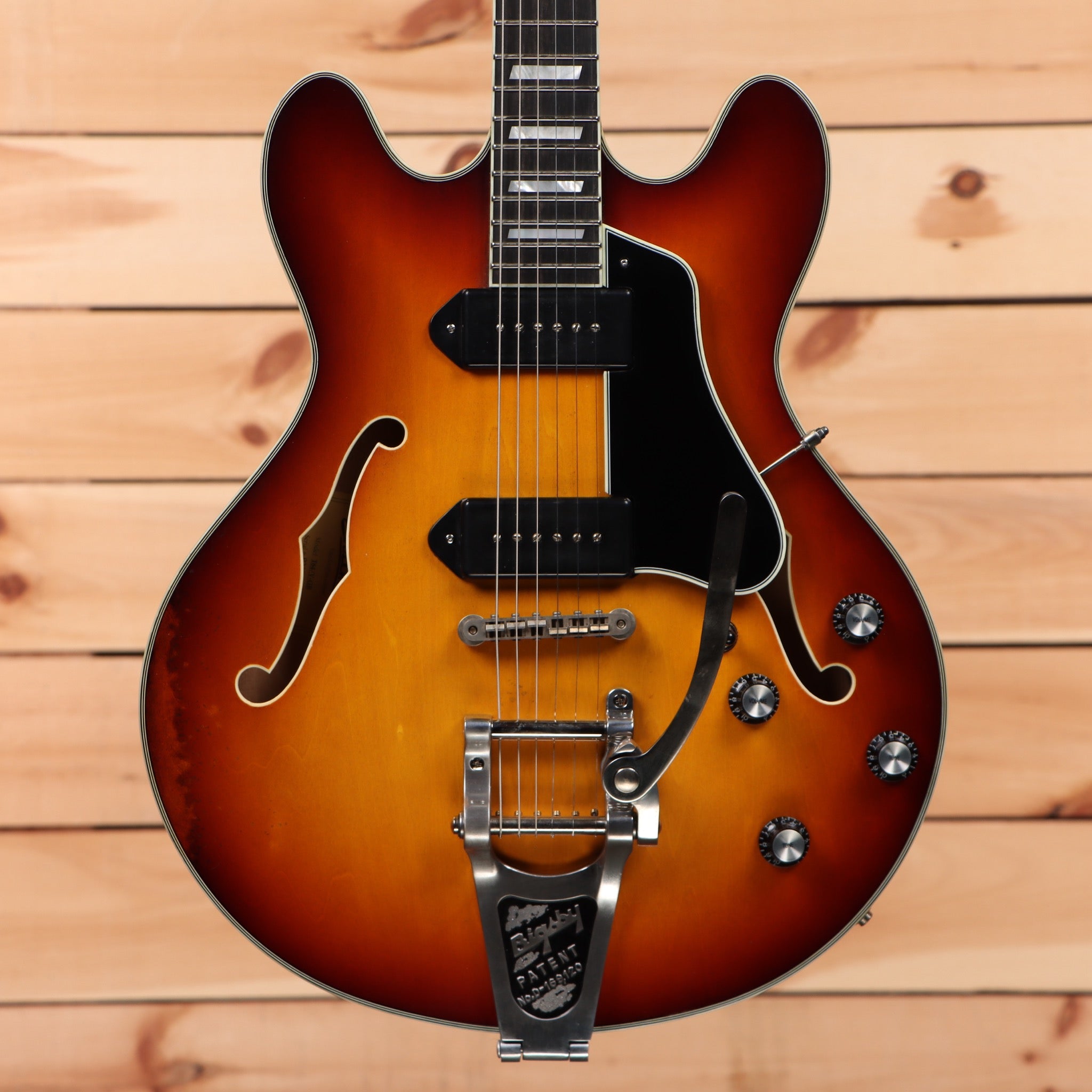 Eastman T64-V semi-hollow body electric guitar Antique Goldburst with dual black pickguard pickups