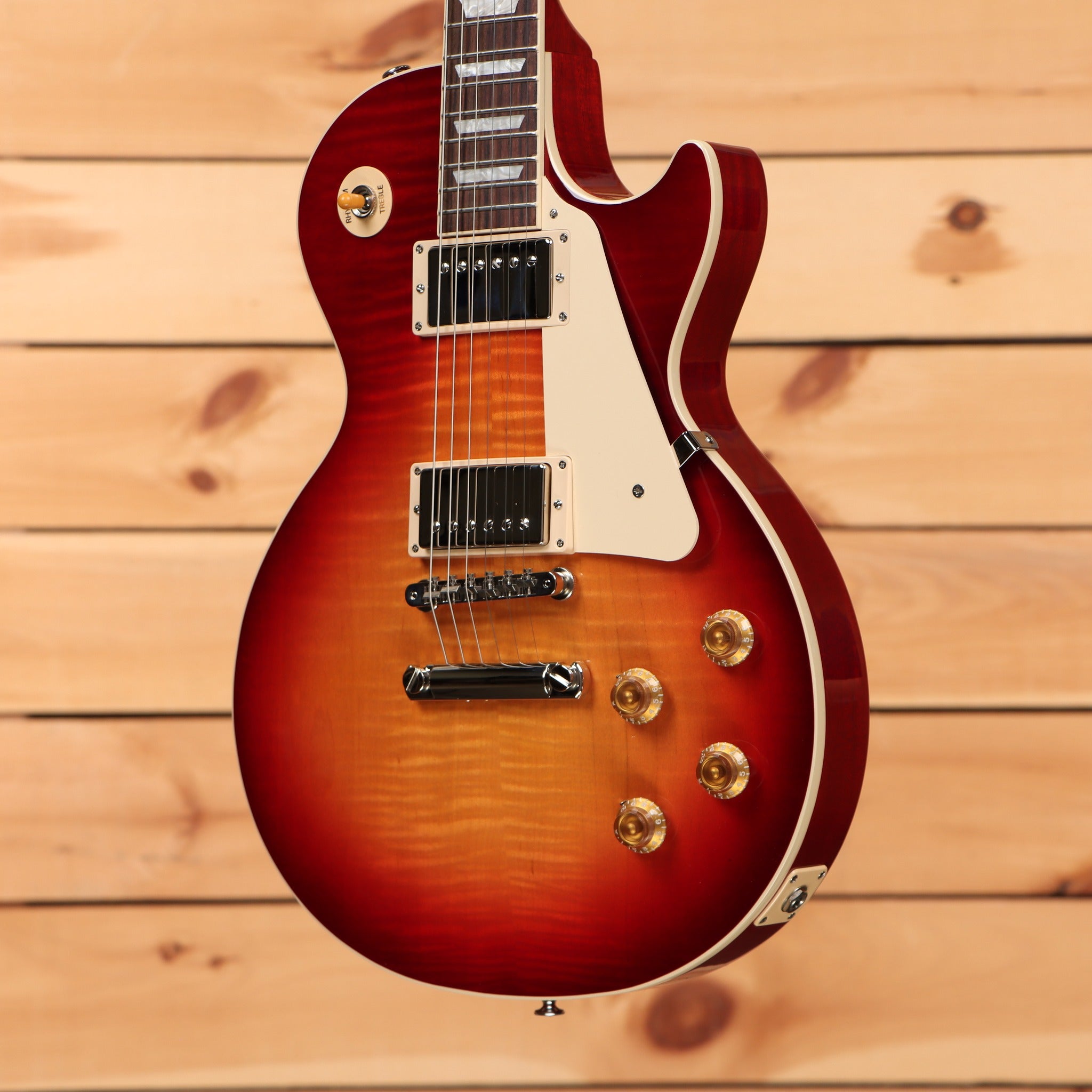 Gibson Les Paul Standard 50s electric guitar Heritage Cherry Sunburst with flamed maple top and dual humbuckers