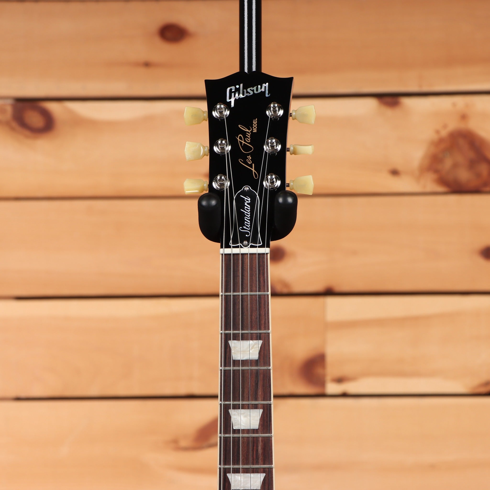 Gibson Les Paul Standard 50s electric guitar Heritage Cherry Sunburst with rosewood fretboard and trapezoid inlays