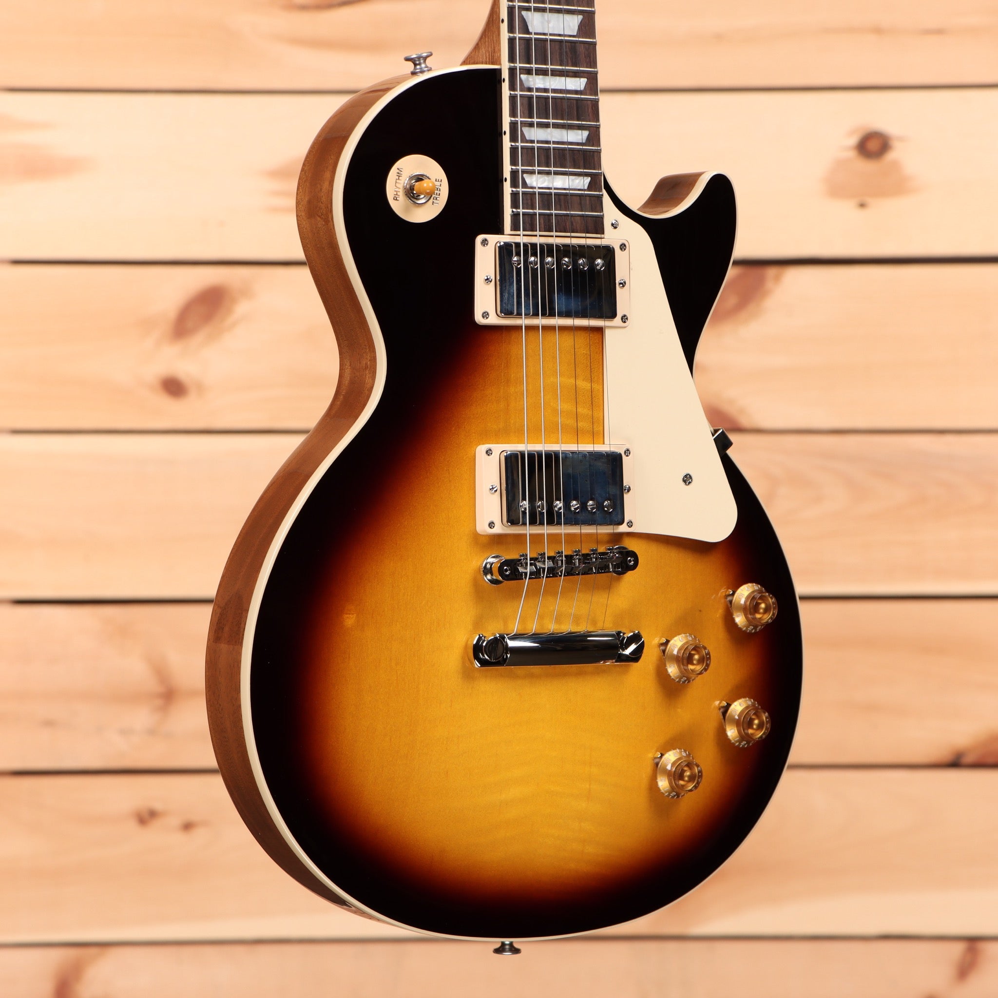 sunburst vs tobacco burst Gibson Les Paul Standard '50s Figured Top sunburst vs tobacco burst Gibson Les Paul Standard '50s Figured Top