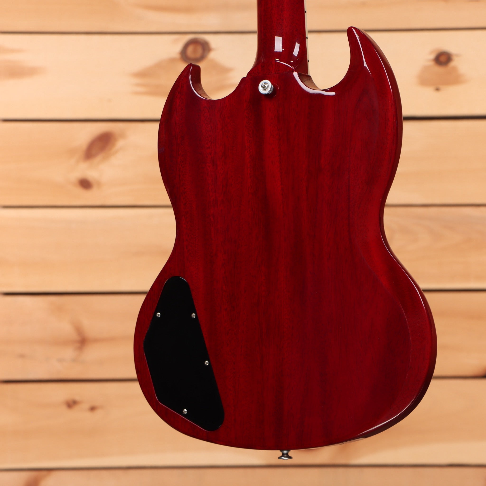 Gibson SG Standard 61 Maestro Vibrola electric guitar Vintage Cherry with dual humbuckers