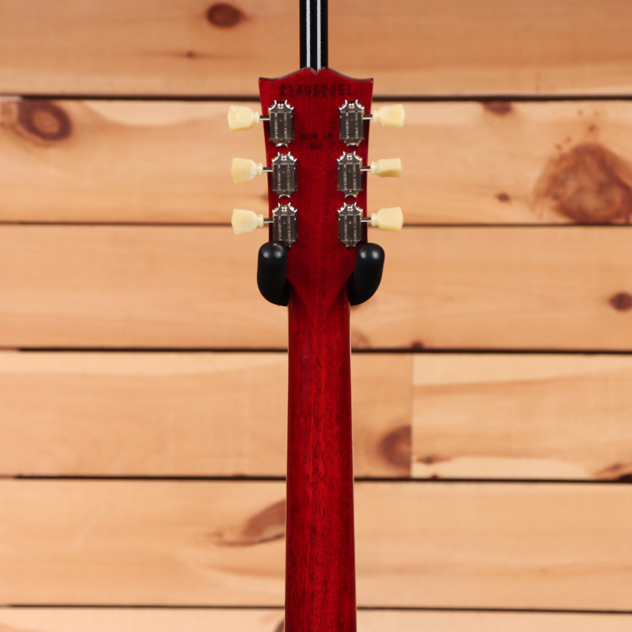 Gibson SG Standard 61 electric guitar Vintage Cherry with Maestro vibrola tremolo system