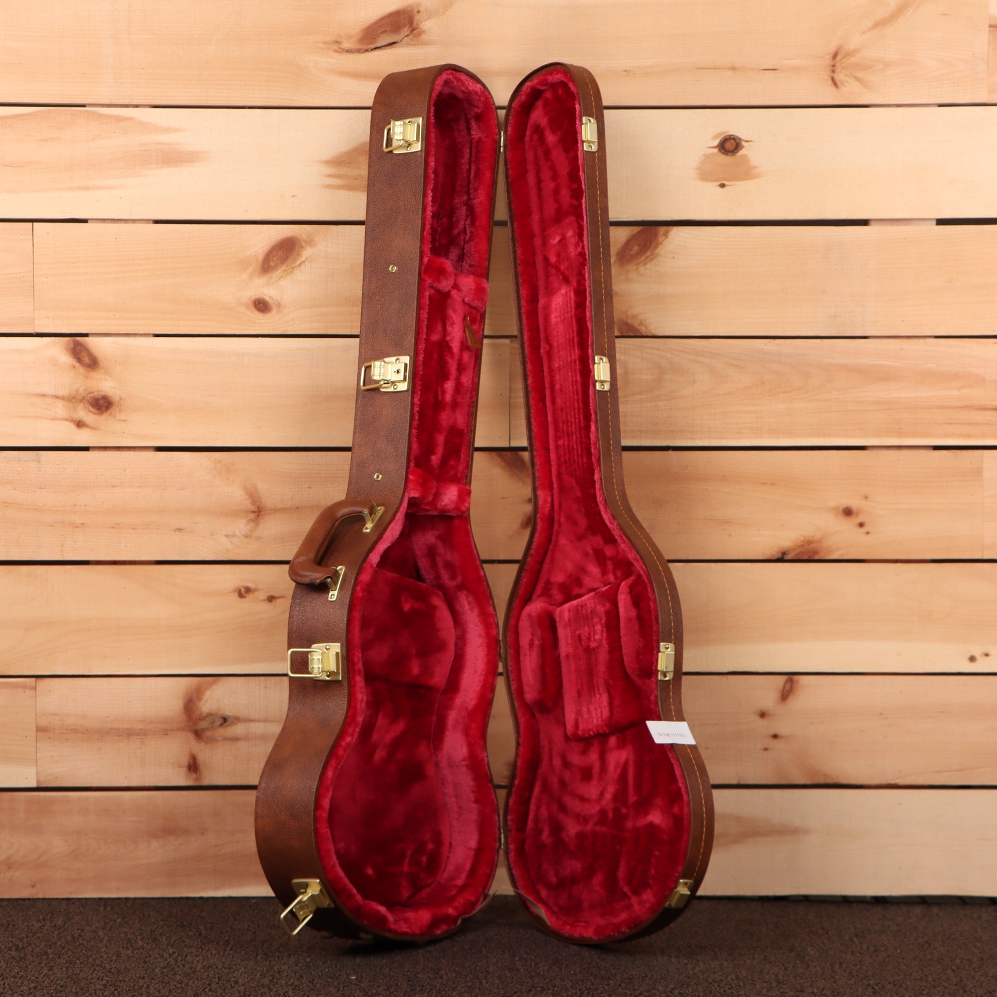 Gibson SG Special vintage cherry electric guitar with gold hardware in brown case