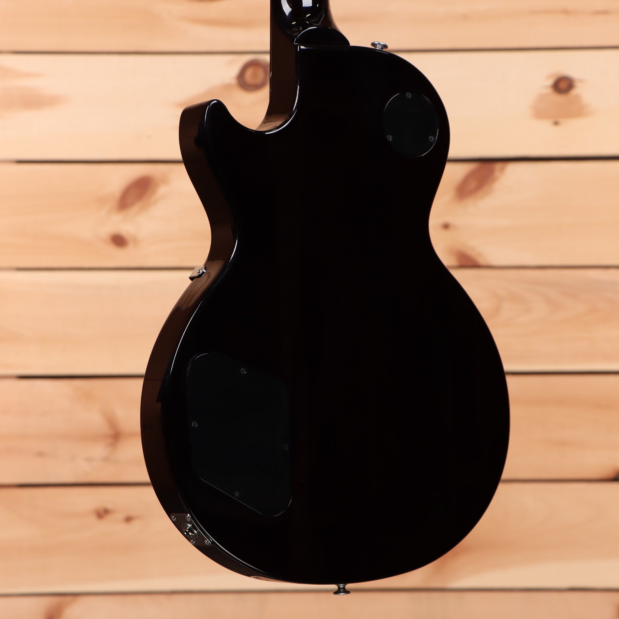 Gibson Les Paul Studio Smokehouse Burst electric guitar with dual humbuckers and mahogany back