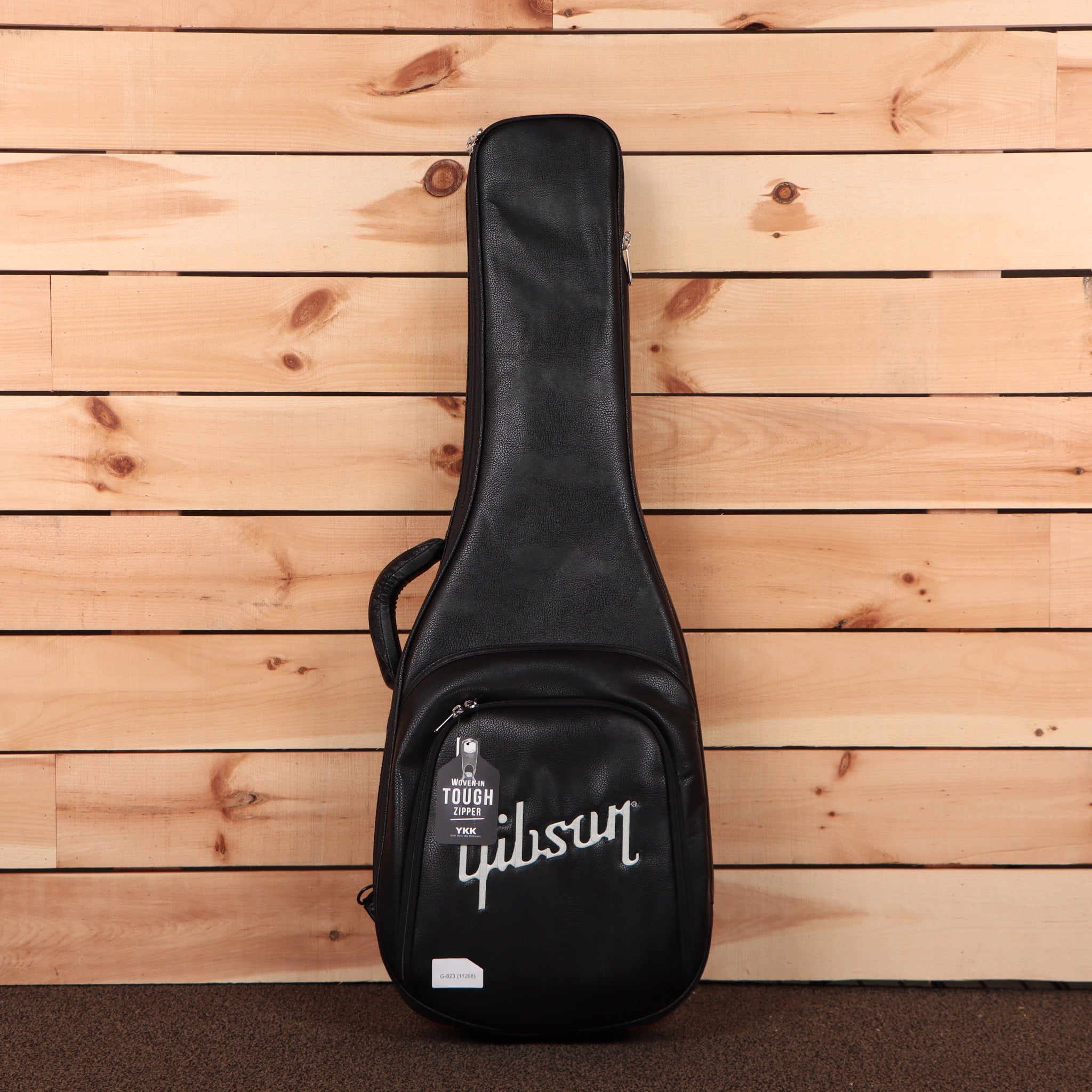 Gibson Les Paul Studio Ebony electric guitar gig bag with tough YSK zipper