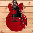 Gibson ES-339 semi-hollow body electric guitar 60s Cherry with f-holes and dual humbuckers