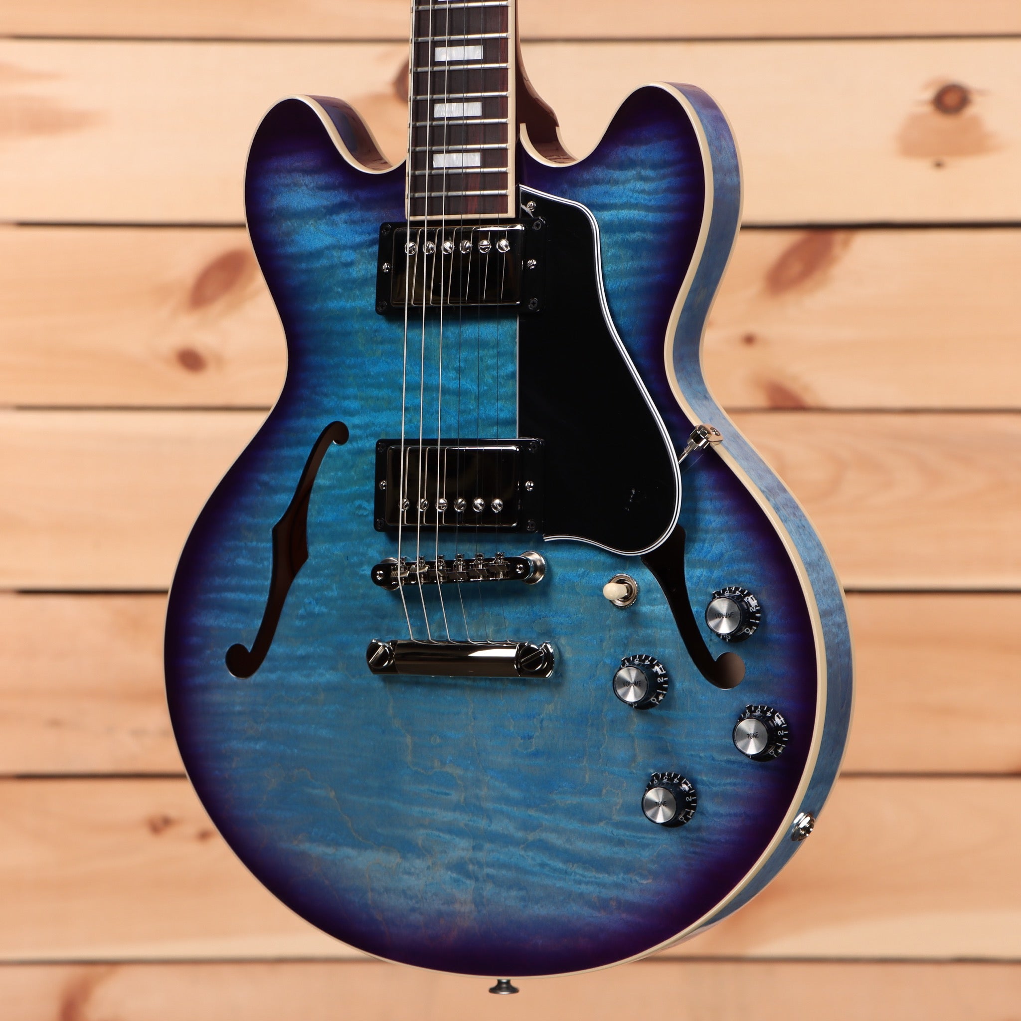 Gibson ES-339 semi-hollow electric guitar Blueberry Burst with f-holes and dual humbuckers