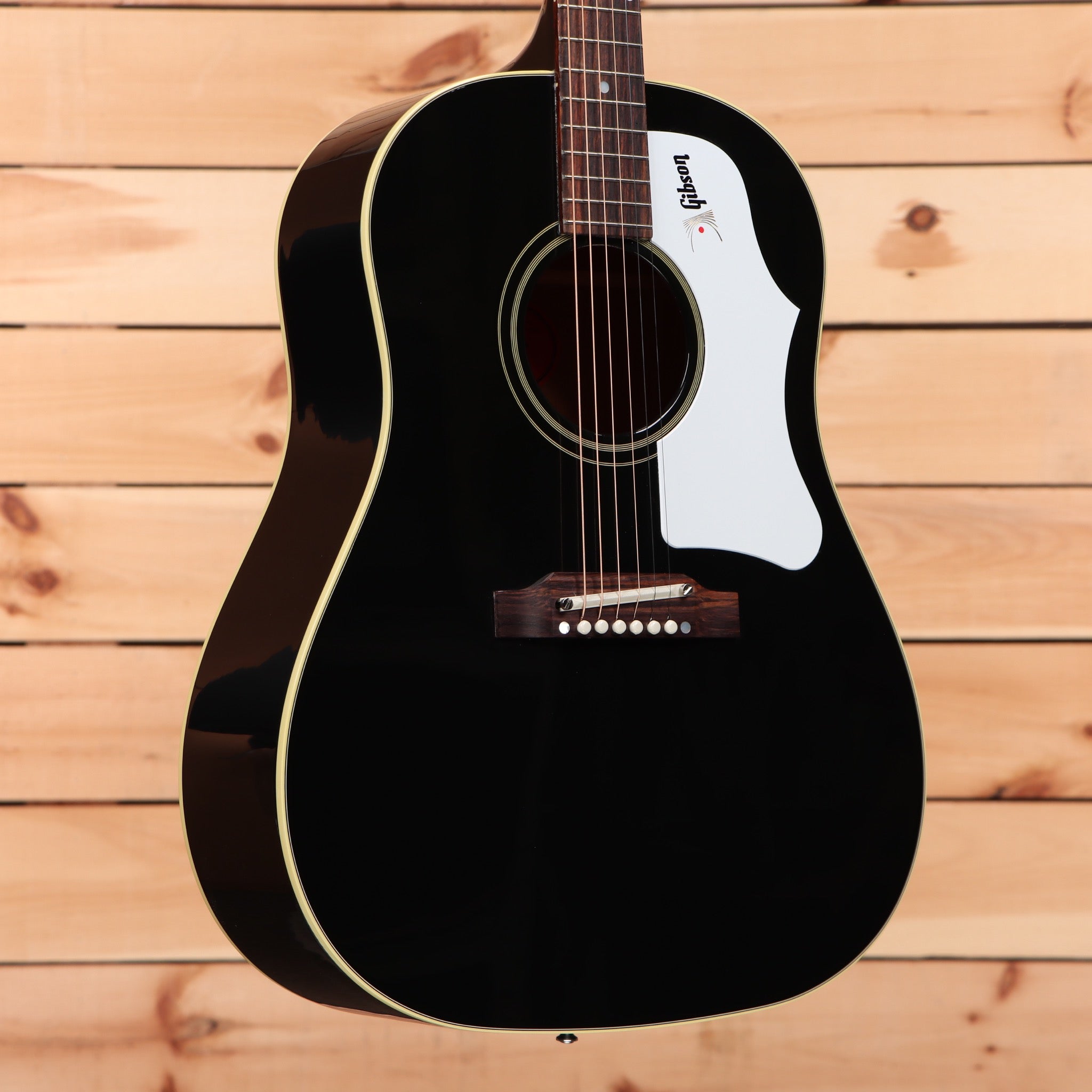 Gibson J-45 Original acoustic guitar Ebony with white pickguard and rosewood bridge pins