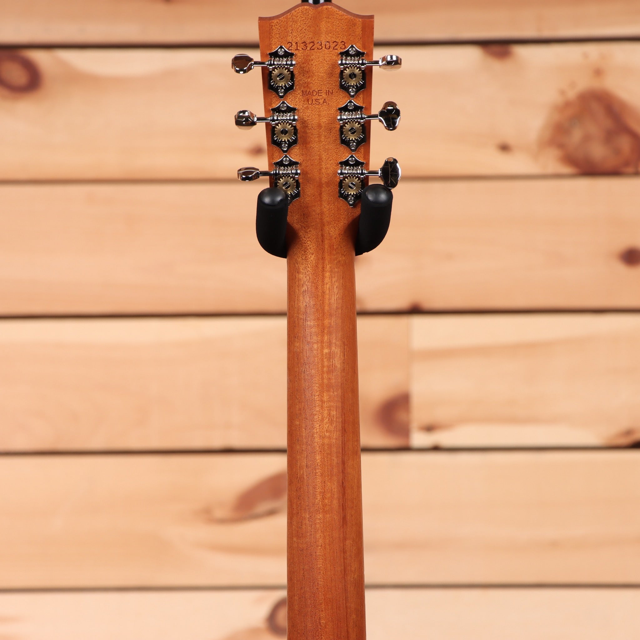 Gibson J35 acoustic guitar faded natural finish with vintage-style tuning machines and black pickguard