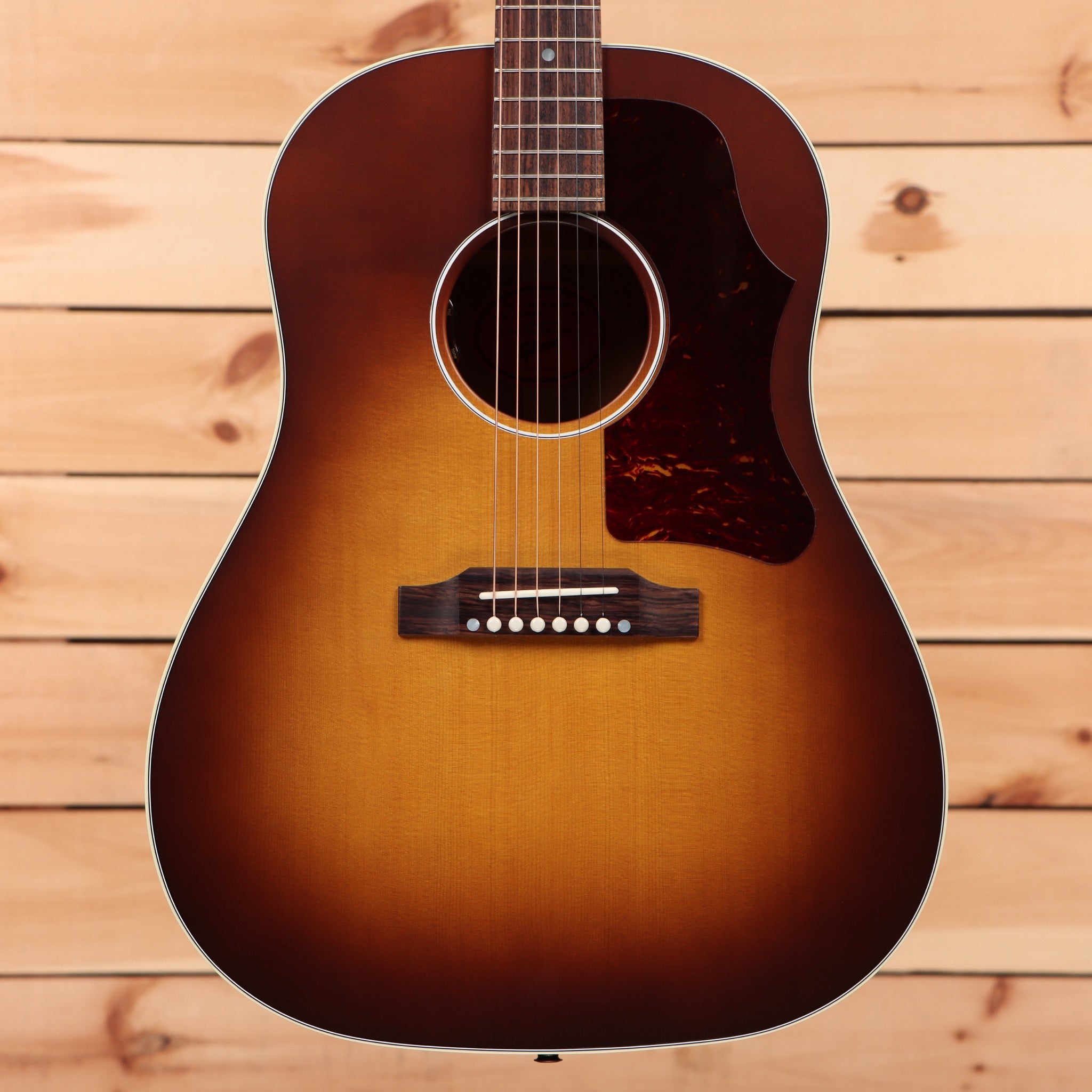 Gibson J45 50s acoustic guitar Faded Sunburst dreadnought with rosewood fretboard