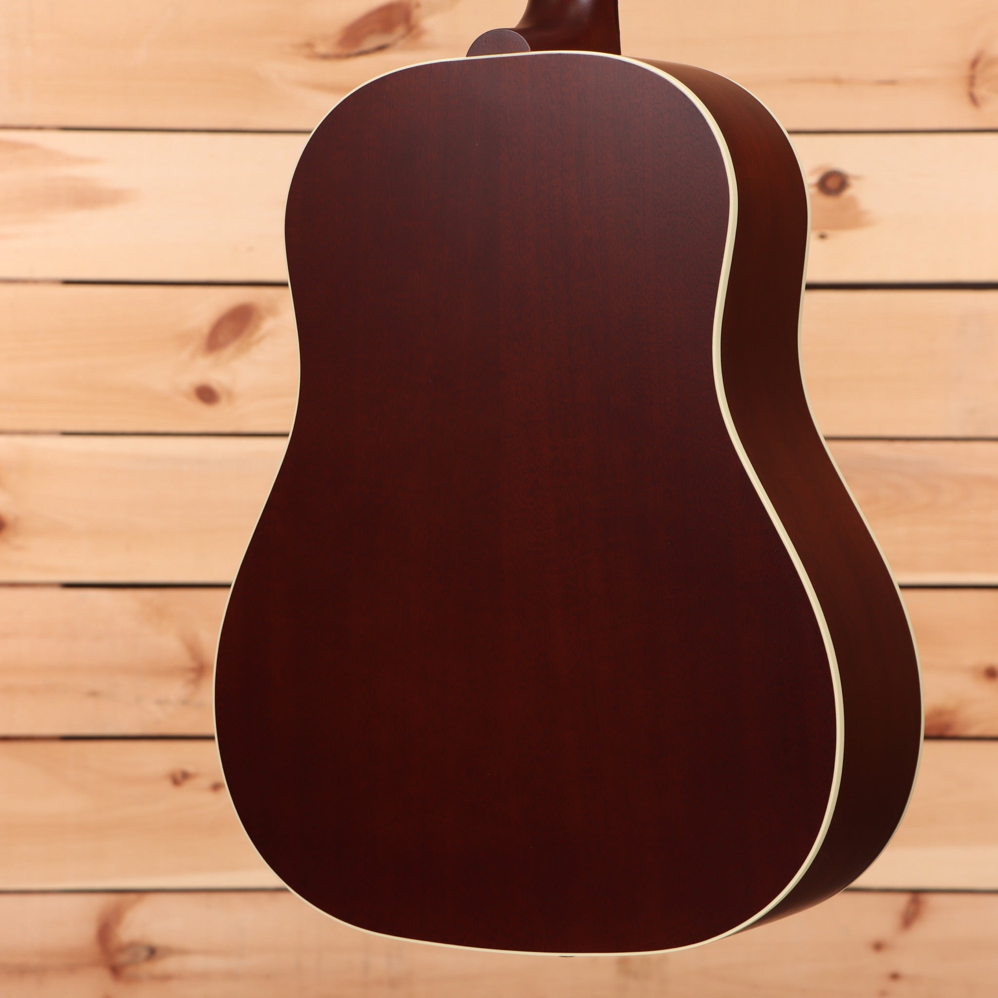 Gibson J-45 50s acoustic guitar faded sunburst dreadnought with cream binding