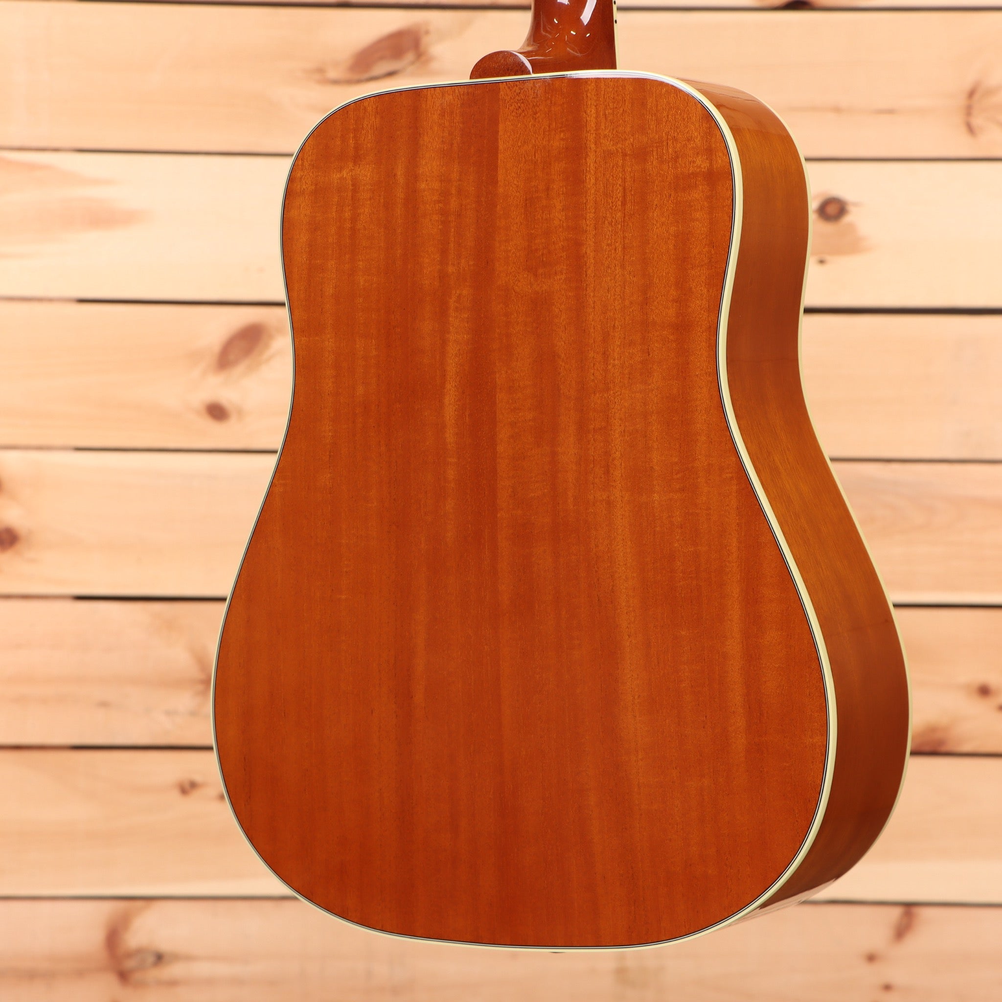 Gibson Hummingbird Original dreadnought acoustic guitar Heritage Cherry Sunburst with white binding
