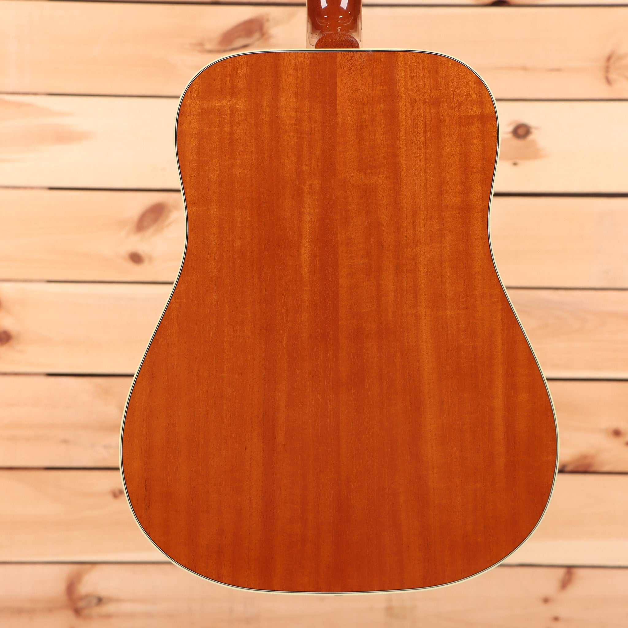 Gibson Hummingbird Original acoustic guitar Heritage Cherry Sunburst dreadnought with binding