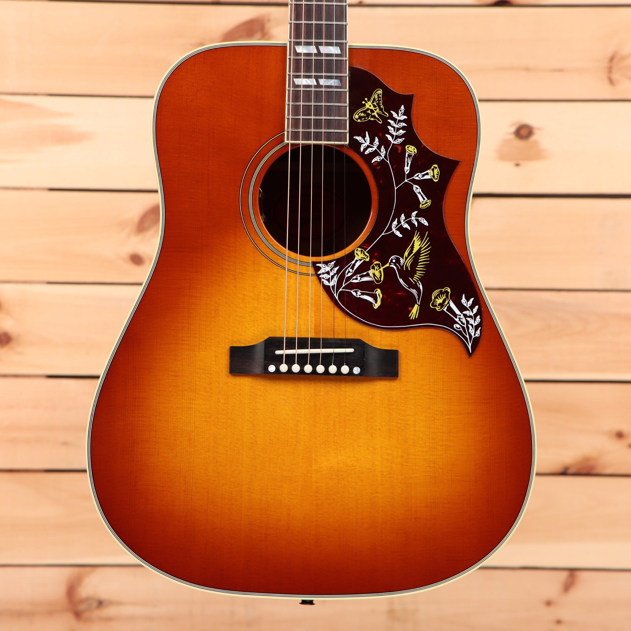 Gibson Hummingbird Original acoustic guitar Heritage Cherry Sunburst with hummingbird pickguard inlay