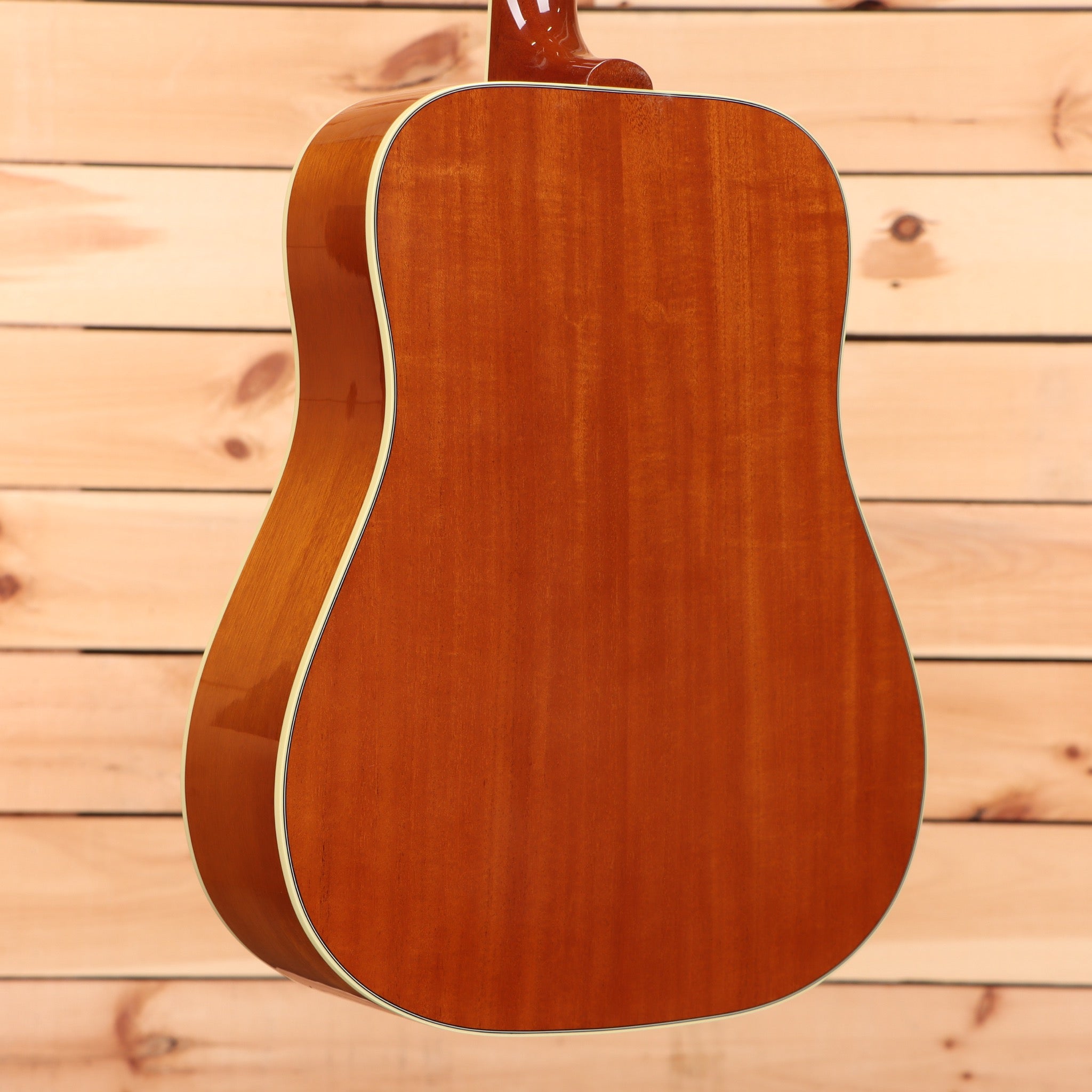Gibson Hummingbird Original acoustic guitar Heritage Cherry Sunburst dreadnought with white binding