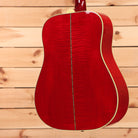 Gibson Dove Original acoustic guitar vintage cherry sunburst with dreadnought body and cream binding