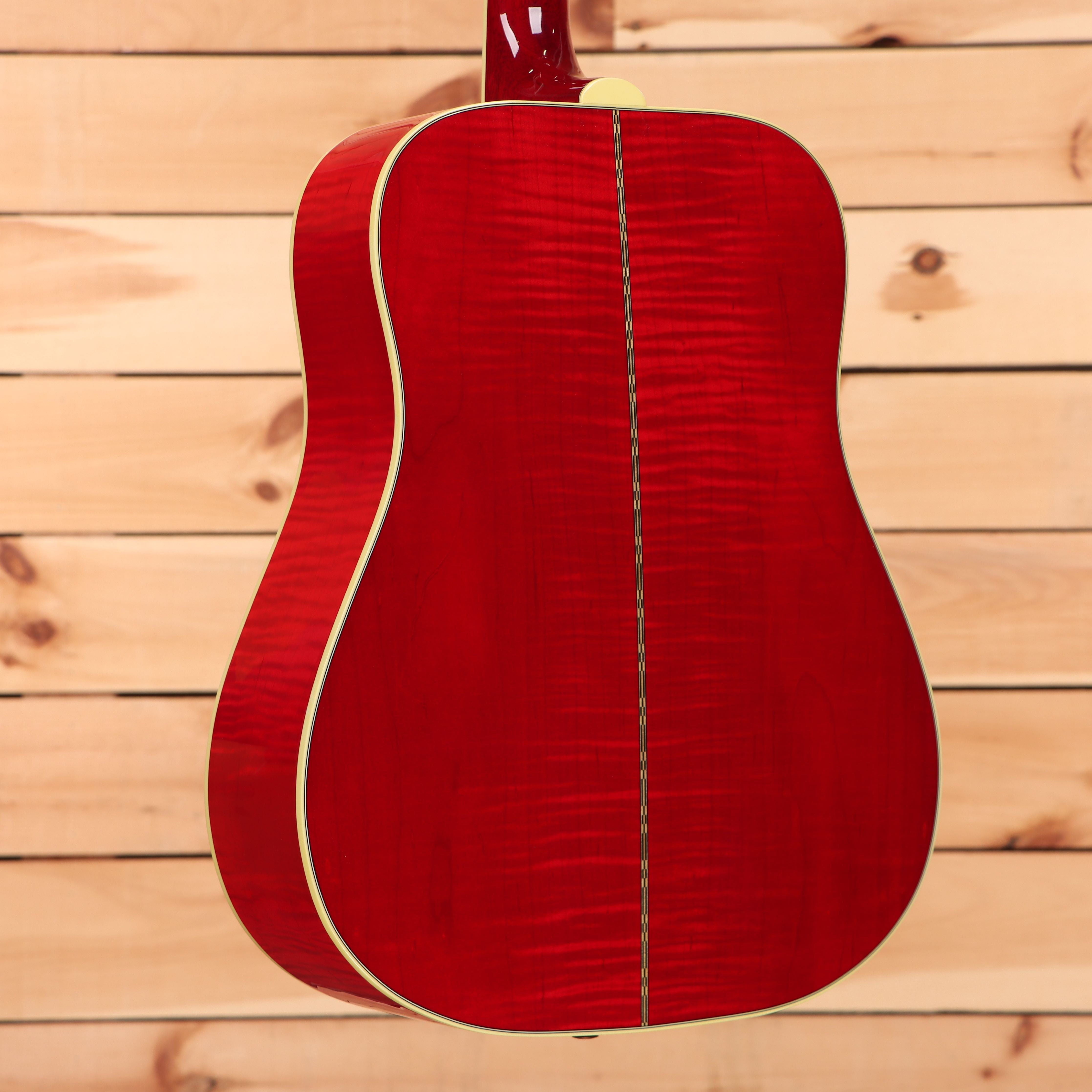 Gibson Dove Original acoustic guitar Vintage Cherry Sunburst with dreadnought body