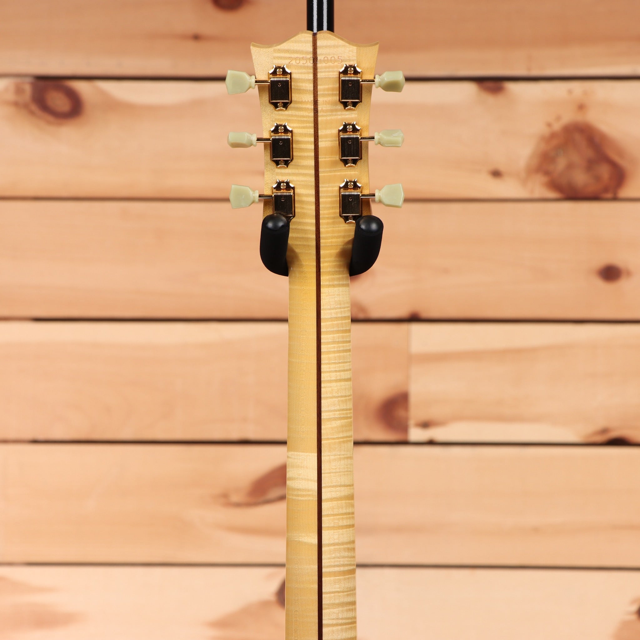 Gibson SJ200 Original acoustic guitar Antique Natural with maple neck and gold tuners