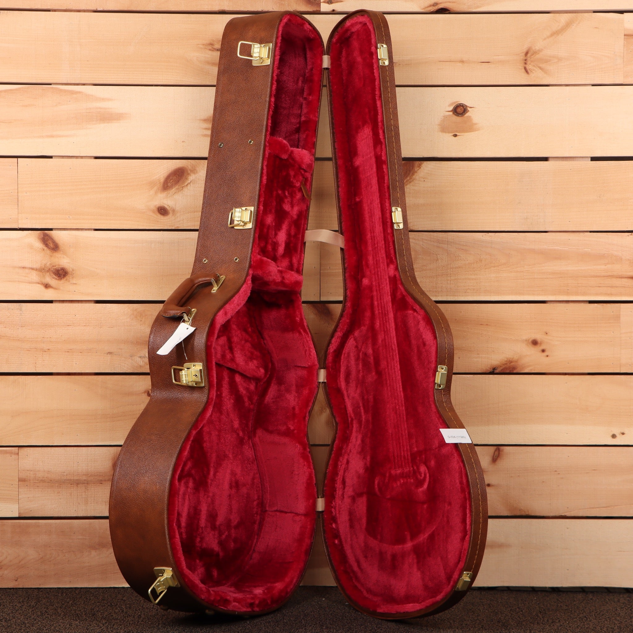 Gibson SJ200 Original acoustic guitar antique natural with burgundy velvet case