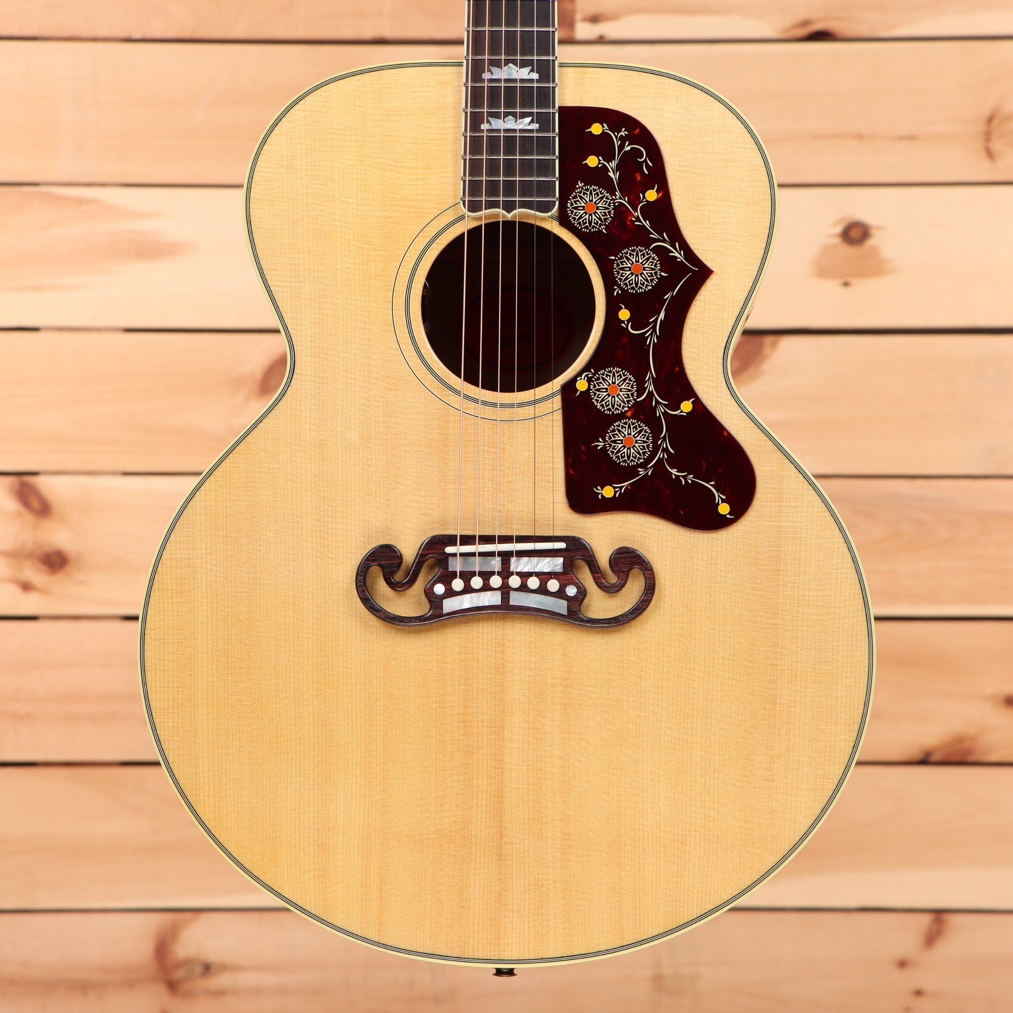 Gibson SJ200 Original jumbo acoustic guitar antique natural with floral pickguard inlay